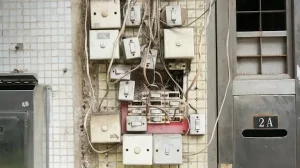 Buying an Electrical Business or Starting a Franchise: What Are You Actually Acquiring?